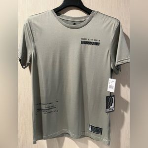 BKLYN Stretch Textured Breathable Mesh Short Sleeved Crew Neck Active Tee